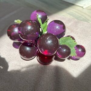 Decorative Glass Grape Cluster